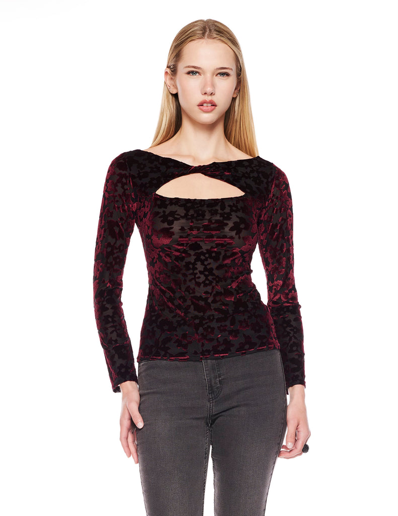 viereck top theta ruby